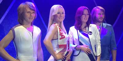 Componentes del grupo ABBA en el museo de ABBA - Estocolmo, Suecia