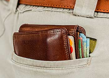 Avoid thefts while you are on holiday